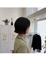 ニトバイアンキシム ボブ(nit by AHNKISM) 大人っぽく切りっぱなしボブ◎