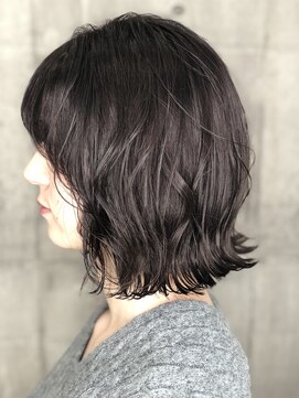 ジャイロヘア(gyro hair) ウォームカラーBOB