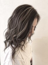 ヘアーアート リアンジュ(hair art Lienge) 筋感★デザインカラー♪【シアーグレージュ/パールグレー】