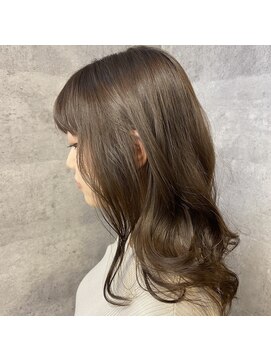 キャラ シャローネ 池袋(Chara Chalone) ソフトレイヤースタイル【池袋駅/池袋東口/池袋】