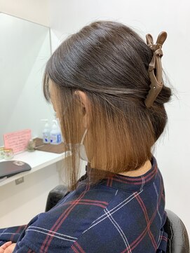 ヘアーアンドスパ ベアーズ 2 ボブスタイル インナーカラー