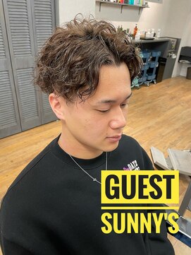 サニーズ バーバー(Sunny's barber) スパイラルセンターパートショート