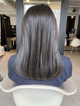 グロウ 丸の内(GLOW) グレージュ縮毛矯正ロングヘアストレート顔周りカット韓国風甲府