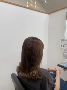 フォーディー(for D) Hair Salon for D  ×  外ハネスタイル