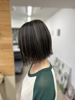 ココロハレル 上板橋駅前店&nbsp;切りっぱなしボブ（ハイライト）