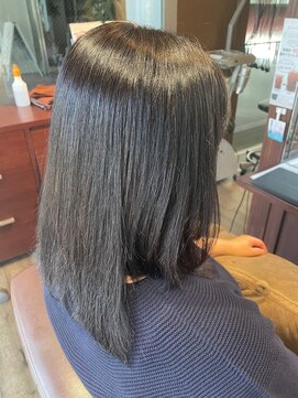 ヴィラ アンド テラス(Villa X terrace) カット+カラー+髪質補強トリートメント