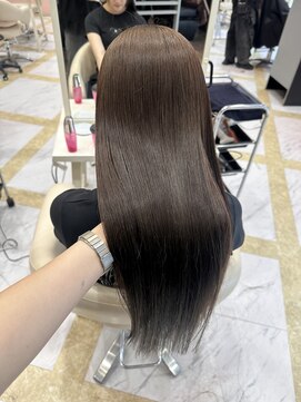 リー 梅田(Lee) ブリーチなしで透明感ベージュ!