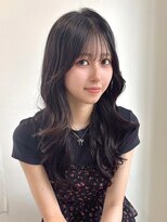 アンニュ(annuy)&nbsp;シースルー アッシュブラウン 透明感カラー 顔周りレイヤー 20代