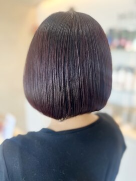 ヒビカ(HIBIKA) 艶感チェリーボブ