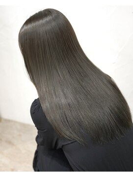 アリー 原宿 表参道(ALLY) ALLY濱田　暗い髪でもオシャレになれるブリーチなしグレイジュ