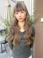 ウィット(wit)&nbsp;前髪のみ入ったローライトが可愛い！ブリーチ/デザインカラー