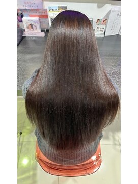 ルッソ チアロ(Lusso chiaro) トリートメントストレート