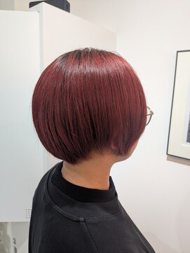 コンパクトボブ × ボルドーレッド