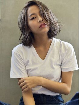 ナナナ パレナ 宝塚店(nanana parena)の写真/【大人女性も満足できる】トレンドを取入れたお洒落で上品なグレイカラー◎気になる見た目の印象も若々しく