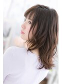 大人かわいい…MIXカールの無造作セミディb