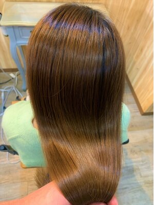 当店オリジナル【美髪サプリ】は、あなたの髪の状態に合わせて調節し、髪の本質から美髪に変化させます♪