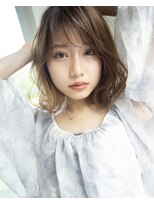 ブラン(BLANC.)&nbsp;小顔ラフパーマミディ　20代30代40代