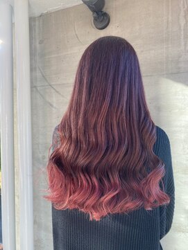 アッシュタカサキ(ash takasaki) 大人可愛い大人美人小顔立体カットインナーカラー透け感