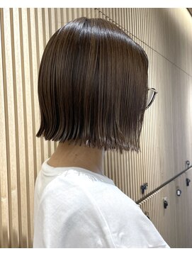 ロンドプロフィール 浦和(Lond profil) 透明感ワンカラー　ミニ切りっぱなしボブ