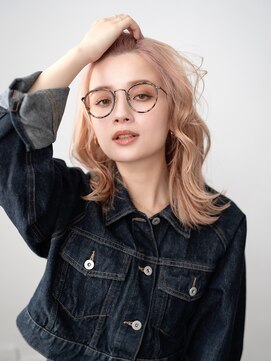 ラカトッカ(LAKA TOCCA) 外国人風ハイトーンレイヤースタイル