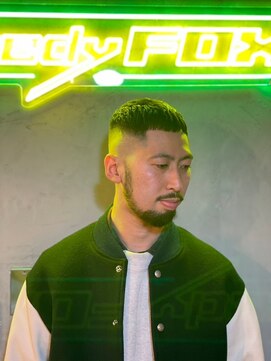 グリーディーフォックス 代々木(Greedy FOX) 波巻き/ハイライト/マッシュパーマ/ウルフ[シェービング]