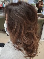 ヘアークリアー 春日部 グレイカラー フルカラー トップふんわりコテ巻き仕上げ/春日部