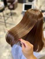 フィーネ 吉祥寺(Fi -Ne)&nbsp;髪質改善トリートメント / 絹髪 / アッシュベージュ / 吉祥寺