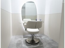 ラボ アルム(LAB. ALM)の雰囲気（３FのSALOWIN内のタブレットにてお呼び出しをお願いしております）