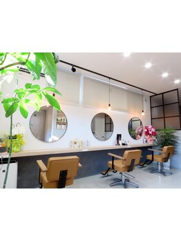 スタイリスト１名のプライべートサロン★「大型店が苦手」「周りの目が気になる」という方にも◎