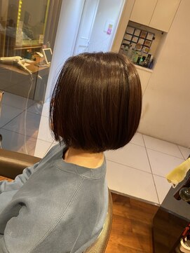 アリレイナ美容室 鎌倉店(ARIREINA) 鎌倉大人ショートボブ顔回りレイヤーカットくびれショート３０代