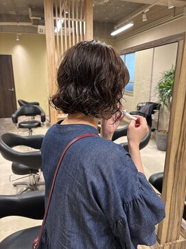 ジンカ(JINKA) ボブパーマ × オン眉