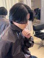 アコロン(acoron.)&nbsp;センターパート/ウルフ/池袋メンズカット