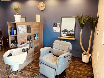 レイリー(RAYLEIGH)の写真/男性の髪を知り尽くしたスタイリストだから相談しやすい◎癒しの空間で理想のhairを手に入れましょう♪