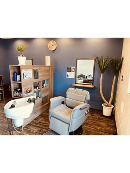 男性の髪を知り尽くしたスタイリストだから相談しやすい◎癒しの空間で理想のhairを手に入れましょう♪