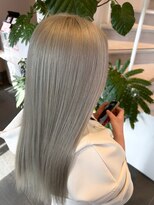 ビーティベーシック(B.t.Basic)&nbsp;ホワイトベージュ