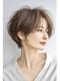 大人ショート　白髪ぼかし　脱白髪染め　ハイライト40代50代60代