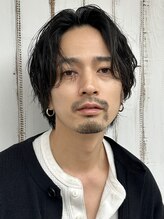 ヒューマン トシマエン 練馬 豊島園(HUMAN)&nbsp;“シャドウパーマセンターパート”