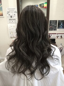カナオア ヘアーデザイン(kanaoa hair design) ダークアッシュ&ハイライト