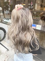 イスタ(isuta)&nbsp;【三鷹】"透明感たっぷり"まろやかカラー