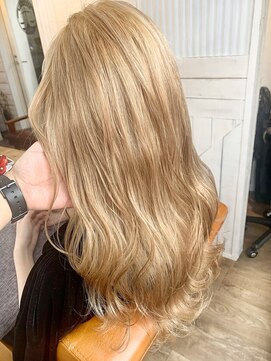 アクトゥス(AEQUITAS) ケアブリーチ×ホワイトミルクティー