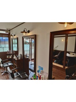 大人女性ならではの、[パサつき・ボリューム・白髪染め]などのお悩みを解決します。