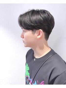 モアナ バイ ヘッドライト 沖縄豊見城店(Moana by HEADLIGHT) Moana【南風原】#韓国メンズヘア#ガイルヘア#センターパート