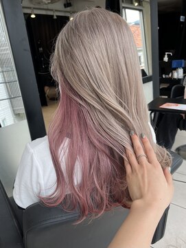 アクアオモテサンドウ(ACQUA omotesando) ▲ブリーチありインナーカラーピンクホワイトベージュロングヘア