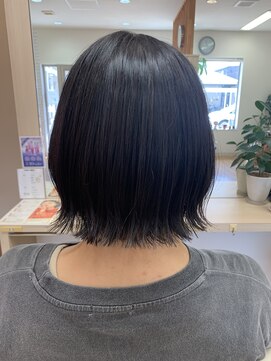 アメイジングヘアー 中沢店(AMAZING HAIR) 切りっぱなしボブ/外ハネ/くびれボブ/20代30代40代