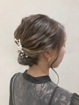 アロマ ヘアー ルーム 新宿店(AROMA hair room) シニヨン×フルアップ×後毛