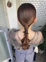 ローポニー　ポニー　タイトヘア　お洒落