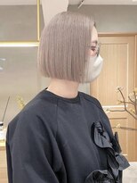 ローレン(LOREN)&nbsp;ミルクティーベージュぷつっとボブケアブリーチ 梅田