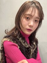 コージーベルベット(Cosy Velvet)&nbsp;ブラウンカラー×レイヤーカット【mio】