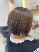 サロン ド アベニュー&nbsp;前下がりショートボブ