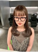 デザインカラーレイヤーカットウェットヘア夏オリーブベージュ